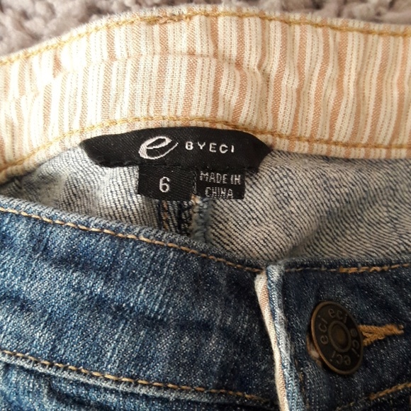 E by ECI Jeans - Picture 4 of 4